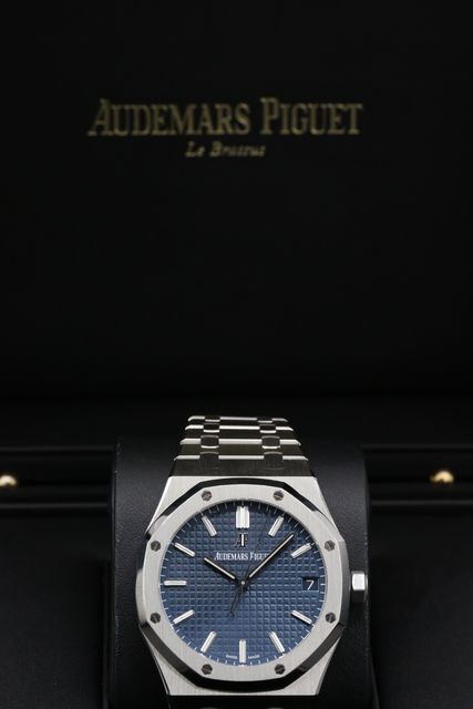 Audemars Piguet Royal Oak 15500ST.OO.1220ST.01 Image 4